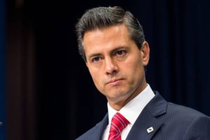 Enrique Pena Nieto: Rais wa Mexico aliyempa mwaliko mkombea urais wa Marekani kupitia Chama Republican.